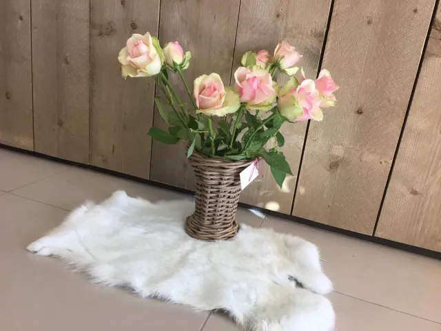Decoshoppen.nl Rotan Vaas Smal - 16x20 cm - KOBOO Grey - Landelijke Decoratieve Vaas - Geschikt voor Bloemen - Decoshoppen.nl natuur