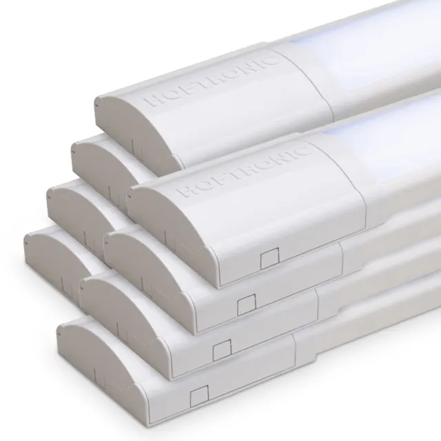 HOFTRONIC Set van 8 LED batten 60cm – 18 Watt 2520 lumen – Flikkervrij – Koppelbaar – Daglicht wit 6500K – Polycarbonaat – IP20 – Onderbouwverlichting – Niet dimbaar – 230V