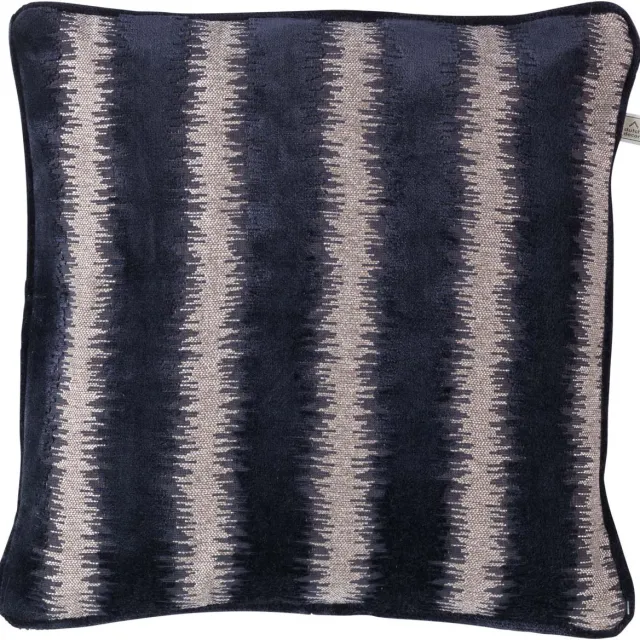 Dutch Decor AWESTA - Sierkussen donkerblauw 45x45 cm - Inclusief binnenkussen