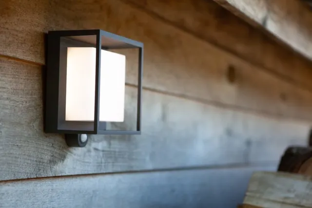 Lutec Curtis - LED Solar Wandlamp voor buiten - Donkergrijs Dark Grey