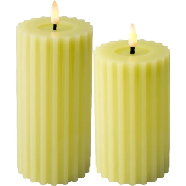 Lumineo Luxe LED kaarsen/stompkaarsen - set 2x - groen ribbel - D7,5 x H15 en H17 cm - timer Lime