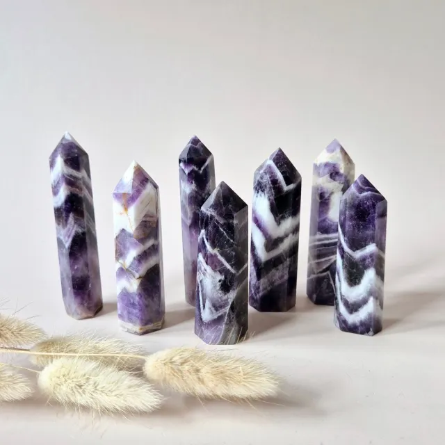 Moonlight Gemstones Edelsteen Dream Chevron Amethist Obelisk Toren - 10cm