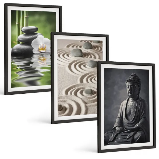 Coloray 3-Delige Schilderij Set - Ontspannend Uitzicht Op Boeddha, Strandstenen En Bamboe. - 40 x 60 cm - Muurdecoratie - Wanddecoratie - Hal - Moderne Wanddecoratie Zwarte lijst