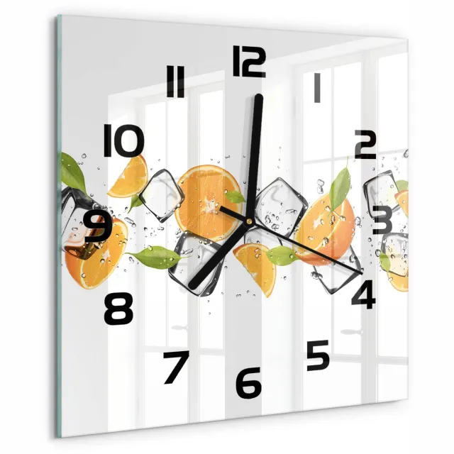 TULUP Wandklok - Sinaasappels met ijs Glazen Klok Met Print - 30x30 cm - Oranje Wandklok Glas Met Motief - Zwarte handen - Vierkante Klok - Wandklok Glas Decoratie - Gekleurde Glazen Klok