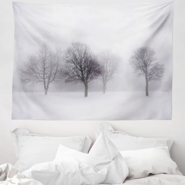 ABAKUHAUS Wintertapijt, Mistig koud landschap met kale boomtakken in weersinvloeden, 150 x 110 cm, Grijs wit