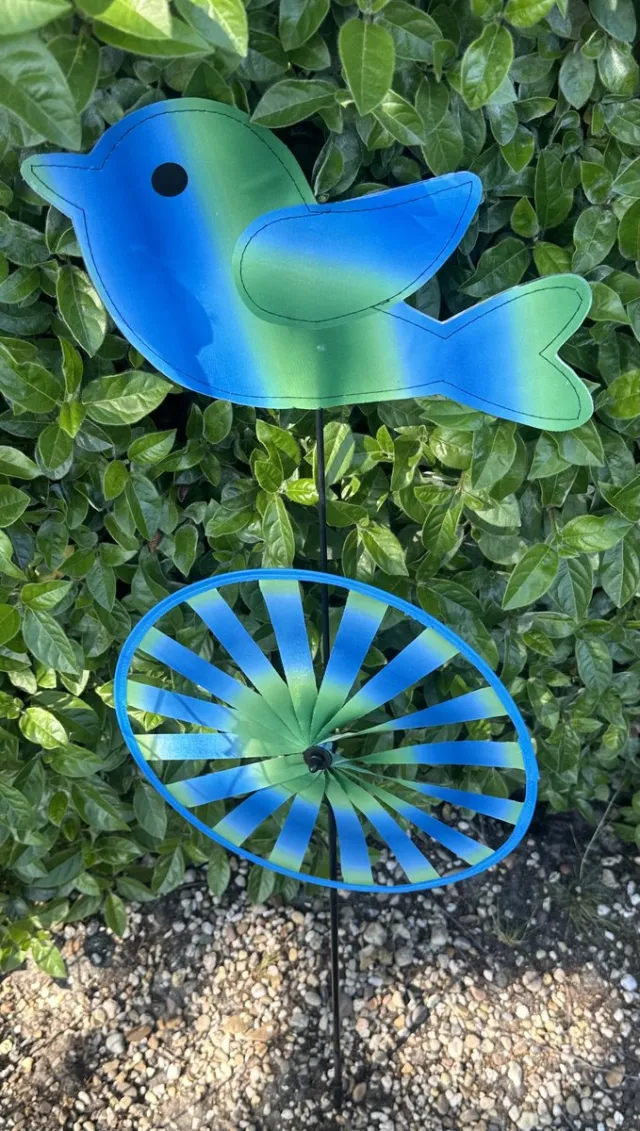 Impuls Windmolen met "Gekleurde Vogel" - meerkleurig + blauw/groen - nylon + kunststof steker- dia 28 cm x hoogte 83 cm - Tuinaccessoires - Tuinstekers Meerkleurig - blauw+groen