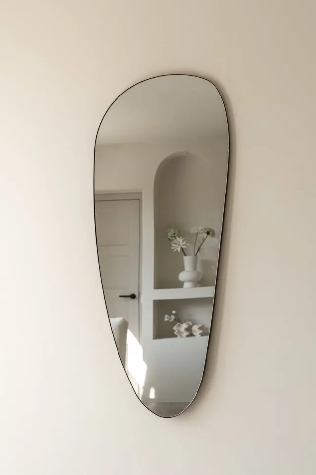 Indore Home Grote organische wandspiegel Dean | Zwart | 120 x 50 cm | Indore Home