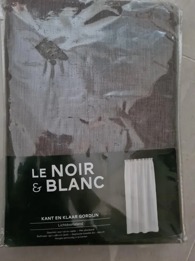 Le Noir & Blanc Gordijn taupe