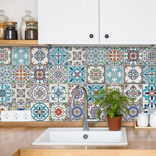 Ambiance Sticker Zelfklevende tegelmuurstickers voor keuken en badkamer - 60 Ludivina Azulejo tegelstickers - 60 stickers 10x10cm Multi color