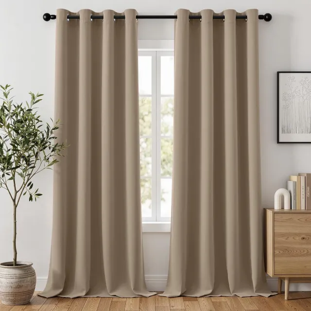 Famanu Verduisteringsgordijnen voor binnen, set van 2 stuks, 140 x 225 cm, modern taupe, warmte-isolerend, met ringen voor ramen en slaapkamers, biedt ultieme lichtblokkering en luxe uitstraling
