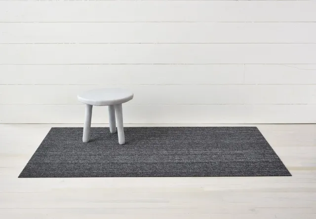 CHILEWICH Heathered-Grey-Utility-Mat-61x91-cm Grijs