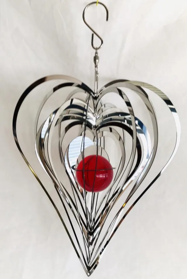 Nature's Melody Cosmo Spinner - ca. 8" / 20 cm Heart Hart windspinner Rood