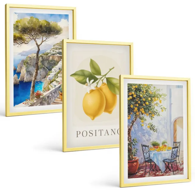 TULUP 4-Delige Schilderij Set - Uitzicht op Positano met bomen en citroenen in de zon. - 40 x 60 cm - Schilderijen Set - Wanddecoratie - Woonkamer - Interieur Decoratie Gouden lijst