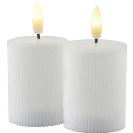 Sirius Smilla - rechargeable - set van 2 oplaadbare witte pilaar kaarsen met ribbel structuur - ø 5 cm - H 6,5 cm