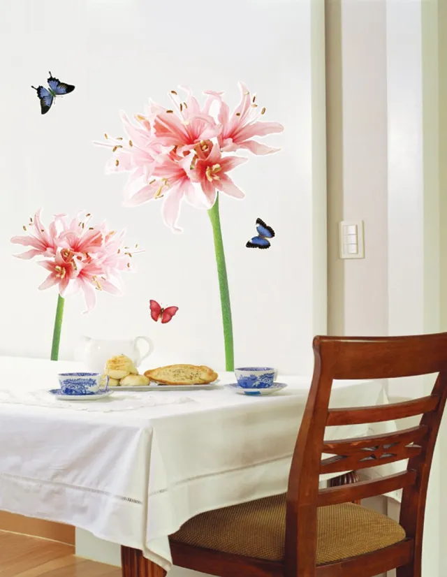 Ambiance Sticker Decoratieve muurstickers met roze en witte lelies en vlinders. Multi color