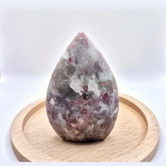 Moonlight Gemstones Zeldzame Plum Blossom Toermalijn Druppel - Drop Staande Edelsteen Kristal 270gr. Meerkleurig