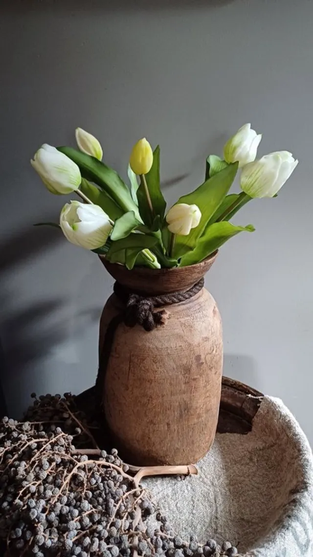 Kunst Tulpen bos kunst wit 32cm lang 7 tulpen heel mooi