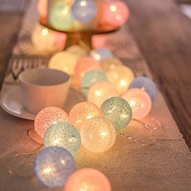 EZMarkt Lichtslinger - Lichtsnoer - 10 Cotton Balls - Op Batterijen