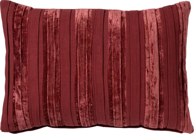 Hoii ESTELLA | sierkussen 40x60 cm | Merlot | rood | Hoii | met duurzame kussenvulling Bordeaux