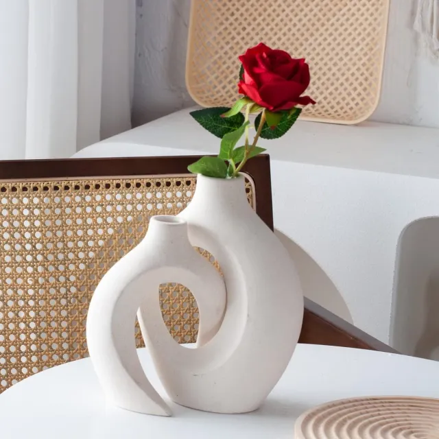 AIMASON Vaas Keramiek voor Woonkamer, Slaapkamer en Kantoor – Handgemaakte Decoratieve Vaas Set – 2-Delig – Uniek Opengewerkt Design – Voor Droogbloemen en Pampasgras – Matte Textuur – Wit