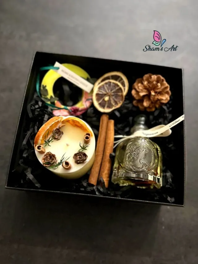 Sham's Art Luxe Cadeau Set - Handgemaakte Elegante Kaars + Rietverspreiderparfum en Garderobe Wax - Geschenk Set - Geur Kaars - Aromatherapie Kaars Wit.