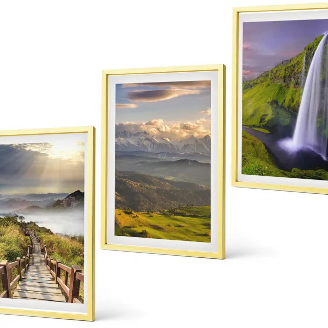 Coloray 3-Delige Schilderij Set - Sfeervolle Straatjes Met Koffie En Zonnebloemen - 40 x 40 cm En 40 x 60 cm - Wanddecoratie - Woonkamer Decoratie - Stijlvolle Muurdecoratie Gouden lijst