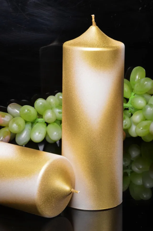 MilaNNE Candles by Milanne XXL Klokkaars, hoogte: 21 cm, geheel handgemaakt in Perl Mat Wit en Metallic Goud - BEKIJK VIDEO