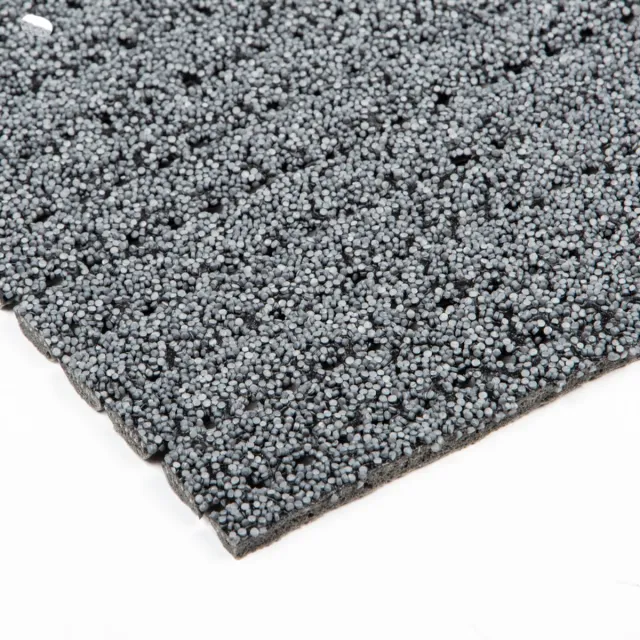 Rubbermagazijn Antislipmat op rol - Kleur Basalt - Breedte 80cm - Lengte 150cm - Antislip deurmatten - R13 classificatie Grey wash