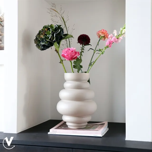 Vase The World Vaas - Ivory vaas Maputo - glas - Medium - Ø22 x H30 cm Ivory mat