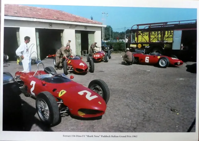 Ferrari 156 Dino F1 (Shark Nose) Paddock Italian Grand Prix 1962 Monza - Limited 50 Pcs rood