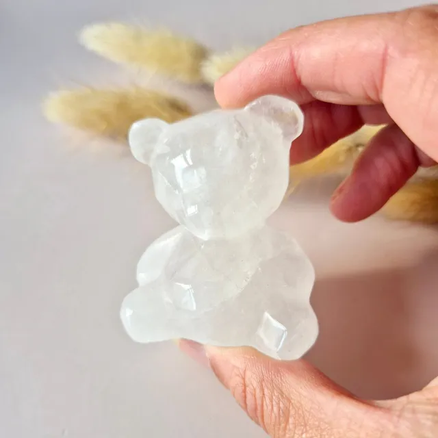 Moonlight Gemstones Edelsteen Crystal Carving Beer – Bergkristal Meerkleurig