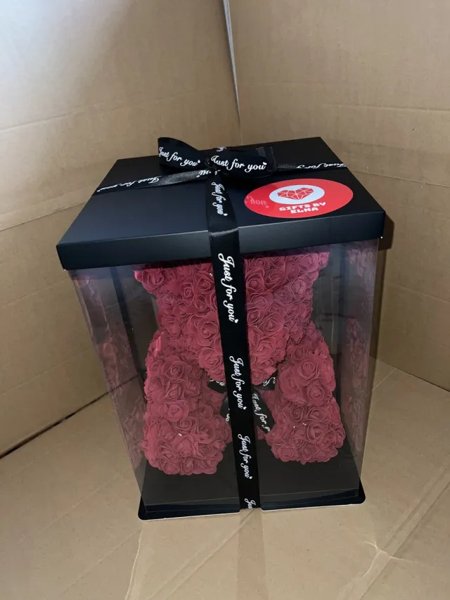 Gifts by ELNA Rozen Teddy Beer Incl. Gift Box | 40 cm | Rose Bear | Donker Rood