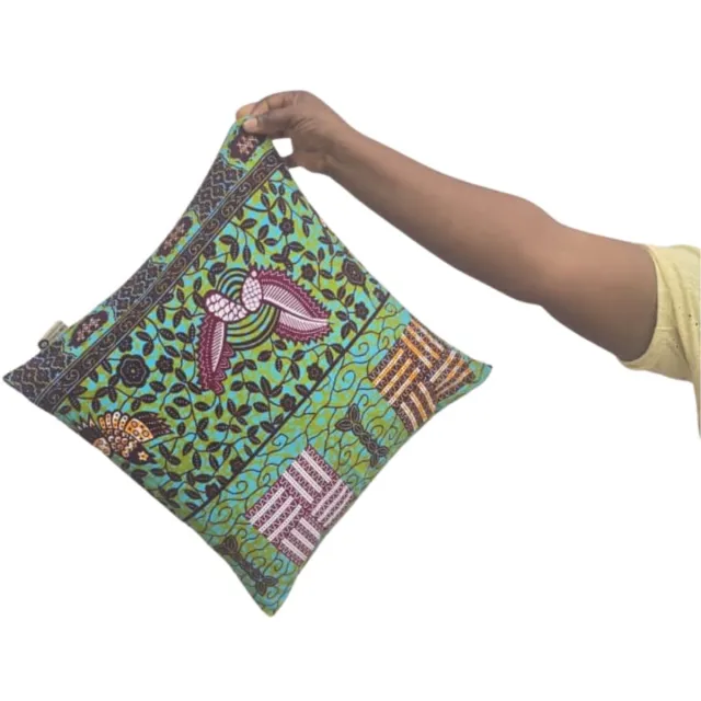 Maame Tumi Kussenhoes | Leuk cadeau | Kussenhoes 40x40 | Handgemaakt in Ghana | Fairtrade sierkussenhoes | Sierkussenhoes | Kleurrijke kussenhoes groen