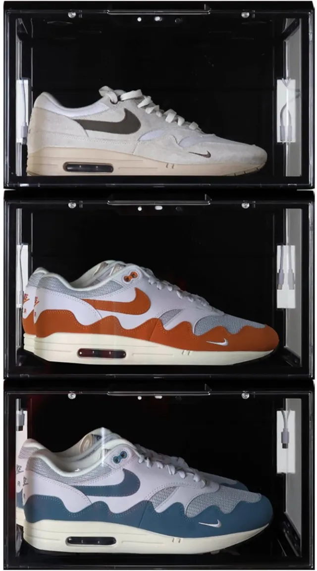 Sneakerstack LED Sneakerbox Zwart – 3 stuks - Stapelbare Schoenenbox – Past tot schoenmaat 48 – Premium Opbergbox LED zwart