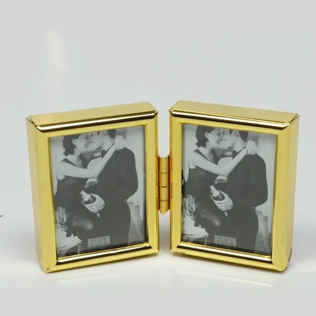 Alle lijsten AL - Gouden 2 luik fotolijst voor foto formaat 4x5cm