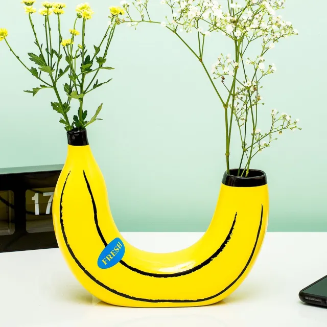 Doiy Banaan vaas van DOIY Geel,Zwart