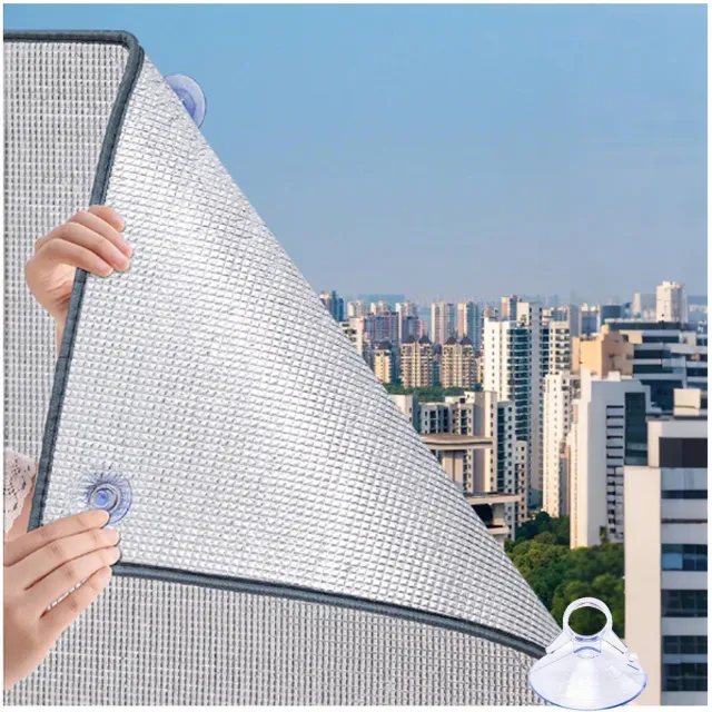 Famanu Zonwerende raamfolie van warmtereflecterende aluminium isolatiefolie, privacybescherming met zuignapbevestiging, 60x100 cm, perfect voor het creëren van een aangenaam binnenklimaat en het waarborgen van privacy