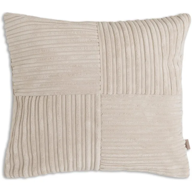 Knit Factory Ritz Sierkussen - Vierkant kussen - Kussen woonkamer - Bank kussen - Decoratie kussen - Modern - Beige - 50x50 cm - Superzacht - Kussenhoes inclusief kussenvulling