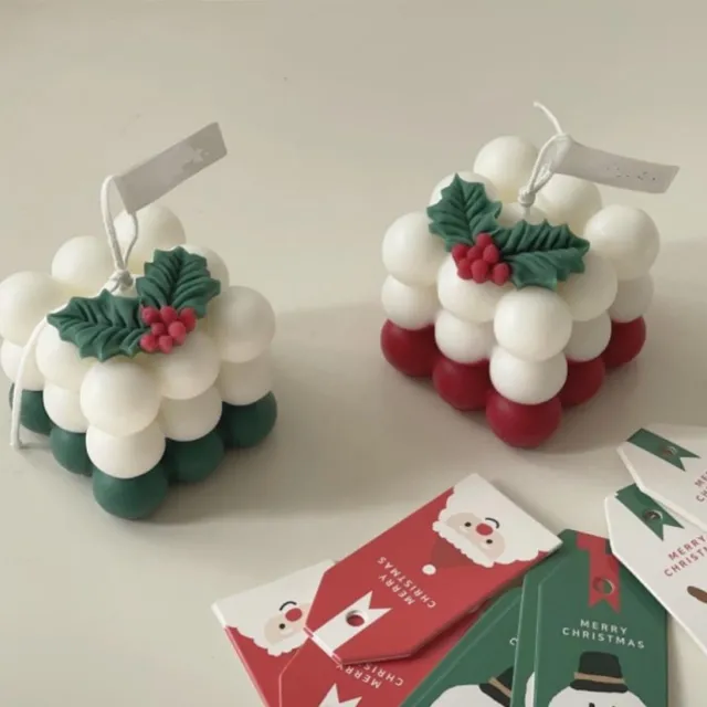Clearly Lucky kerstcadeau | 2 x Christmas/Kerstkaarsen (rood en groen) - Bubble Candle - Bubble Kaars - Vegan - handgemaakt - Soja rood en groen Kerst Bubble candle