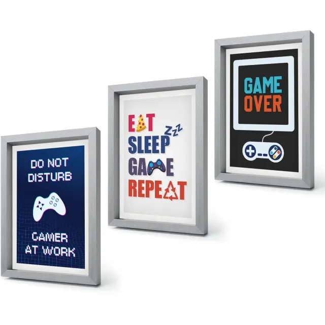 Coloray 4-Delige Schilderij Set - Ondertitels voor gamers met een entertainmentthema - 20 x 30 cm - Muurdecoratie - Wanddecoratie - Slaapkamer - Moderne Wanddecoratie Zilveren lijst