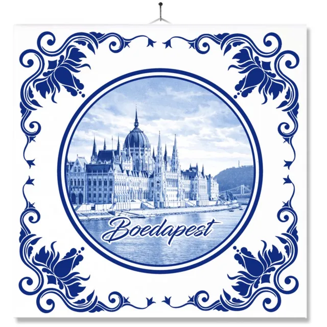 MC Living Tegel Met Opdruk | Boedapest | Delft Blauw | Cadeau | Inclusief Geschenkdoos | Standaard | Ophangsysteem Multi-Color