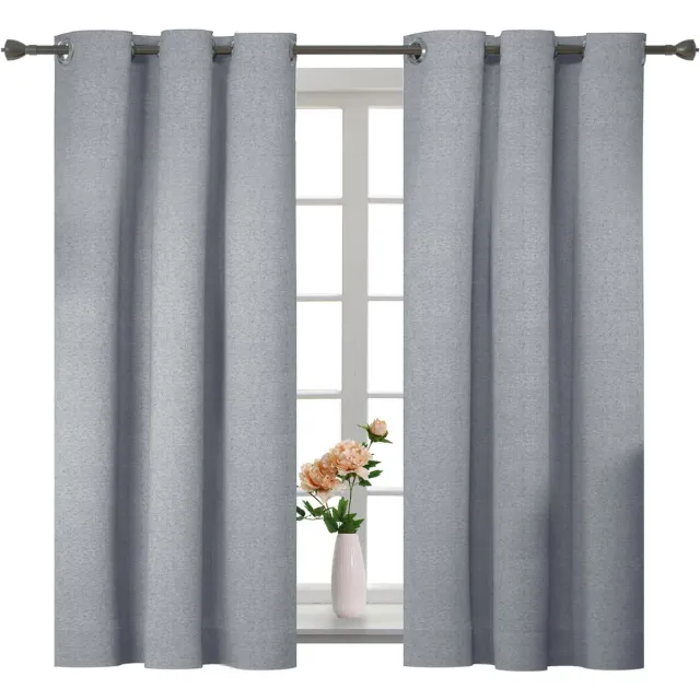 Unyqoos Set van 2 luxe verduisteringsgordijnen met thermische isolatie en geluidsreductie 117 x 137 cm lichtgrijs