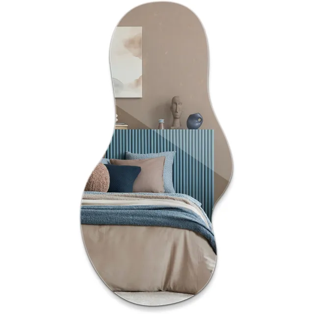 WallMuralia Onregelmatige spiegel - 50 x 100 cm - Spiegel met onregelmatige vorm - Asymmetrische spiegel - Decoratieve wandspiegel - Modern wandspiegel groenachtig