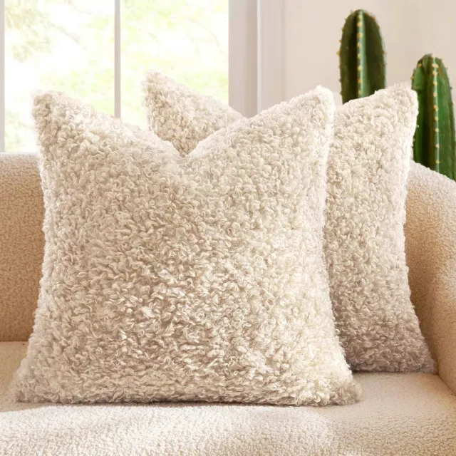 ilgi collection Sierkussenhoes met zachte bouclé structuur – Crème – 45 x 45 cm – Zonder vulling