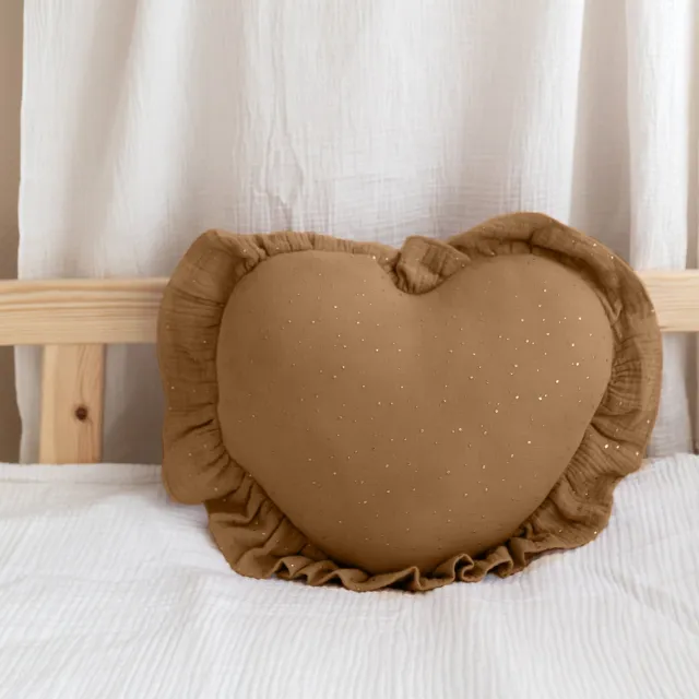 Lilimaus Sierkussen hart met ruche en gouden details - mousseline katoen - bruin Bruin met ruche en gouden details