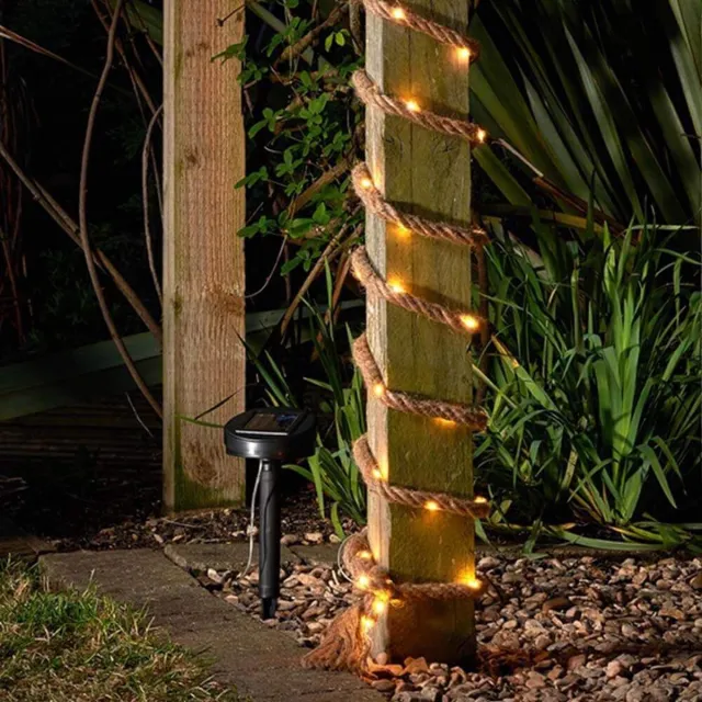 RexTech Solar tuinverlichting 'Manilla' - 60 warm witte leds - 4,5 meter lang - Op zonne-energie - Lichtslinger - Lichtsnoer
