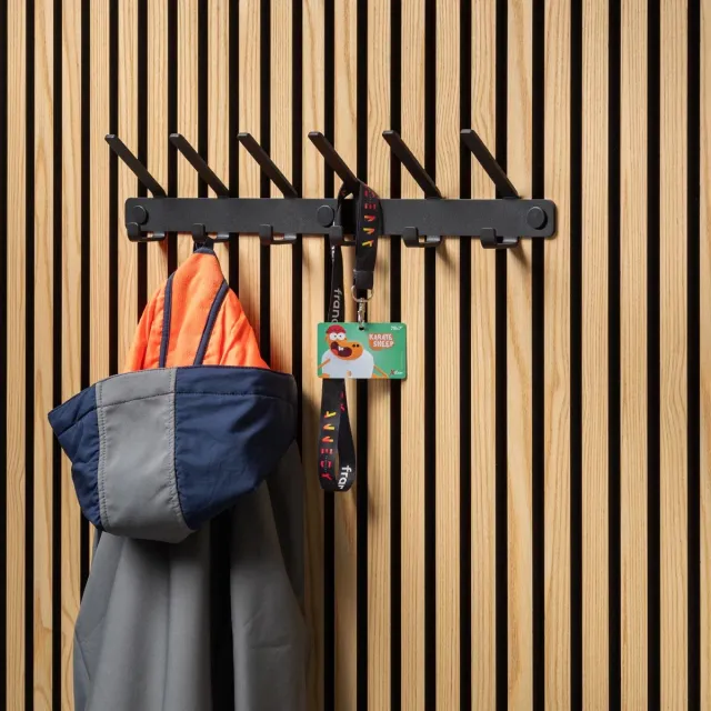 Akudeco Kapstok voor akoestische wandpanelen – 52cm met 12 haken – Metaal - Zwart