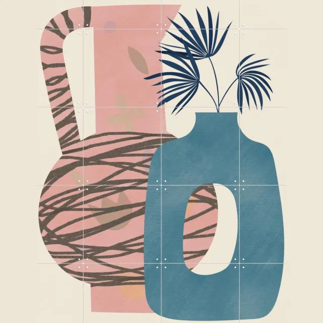 IXXI Still life with blue and pink vase, Little Dean & Various - 80 x 100 cm - Grote wanddecoratie en posters - Illustraties, Grafisch Ontwerp Roze / Blauw