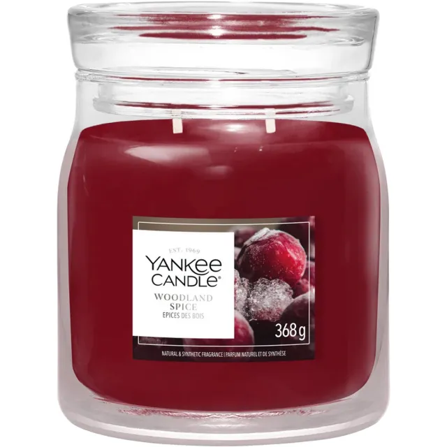 Yankee Candle Woodland Spice Medium Jar - tot 50 branduren Rood