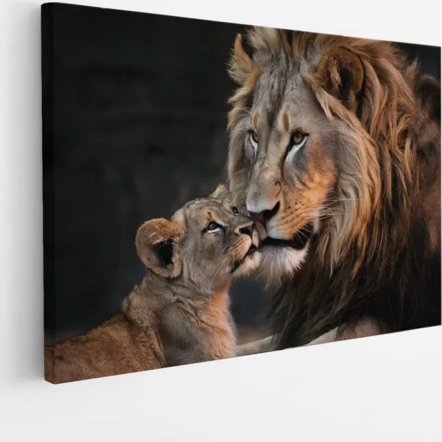 Saammp Canvas Schilderij - Leeuw met welp - Dieren - Natuur - 90x60 - Foto op canvas - Wanddecoratie - Muurdecoratie Woonkamer - Slaapkamer decoratie - Canvas Print Multicolor